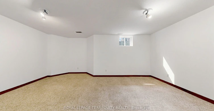 2-700 Champlain Boulevard, Cambridge, ON, N1R 8K1 - 36