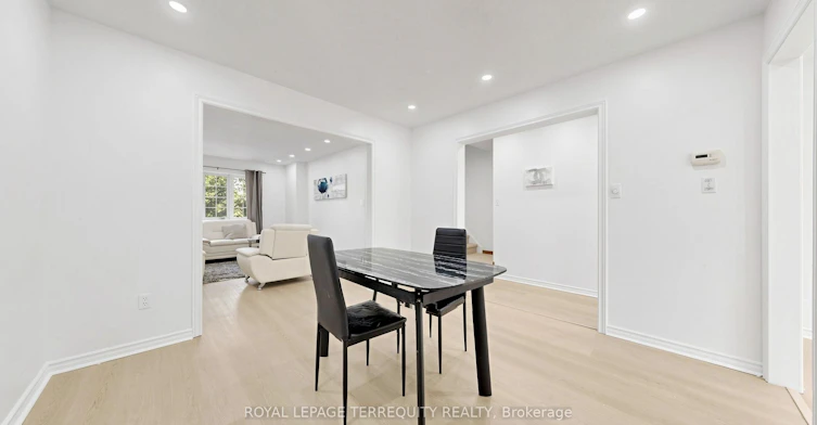 2-700 Champlain Boulevard, Cambridge, ON, N1R 8K1 - 8