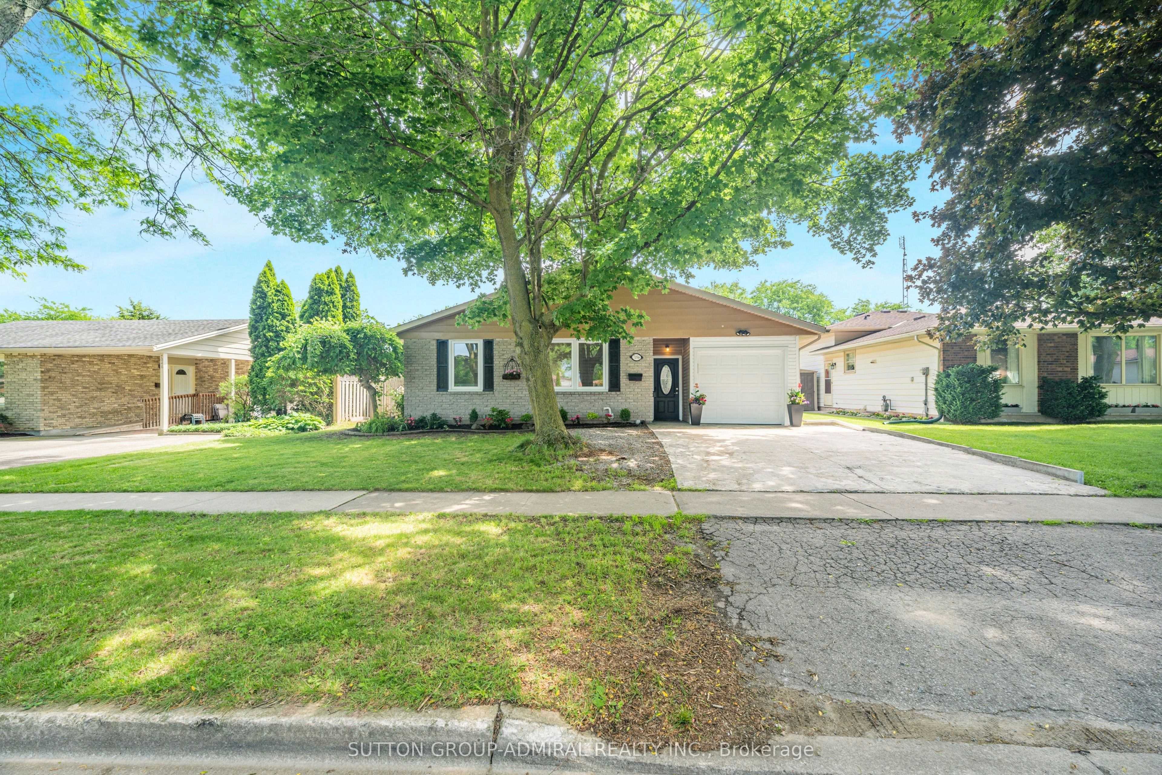 7056 Harriman Street, Niagara Falls, ON, L2J 3S2