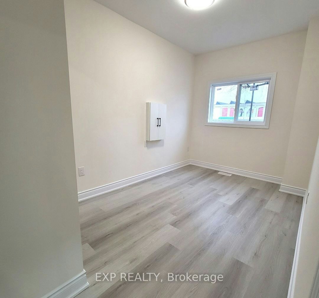 3-69 Vine Street, St. Catharines, ON, L2R 3X9 - 2
