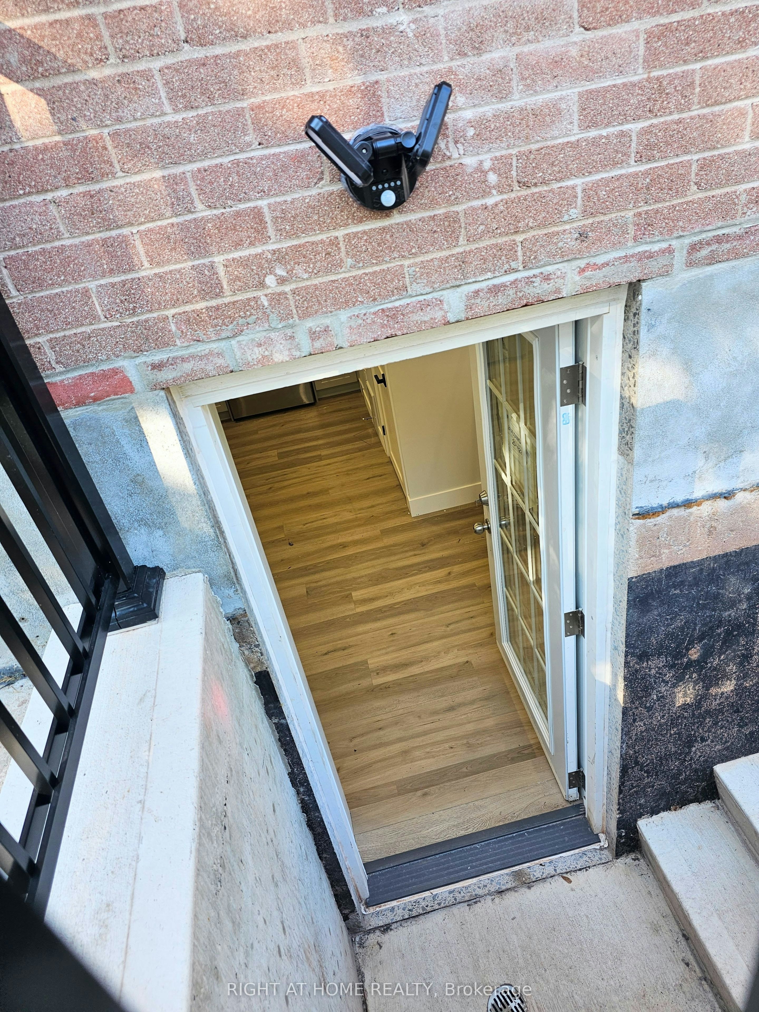 47 Eastvale Place, Hamilton, ON, L8H 1N9 - 14
