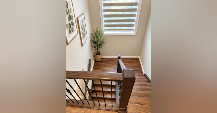 Upper level-412 Sophia Crescent, London, ON, N6G 0T4 - 7