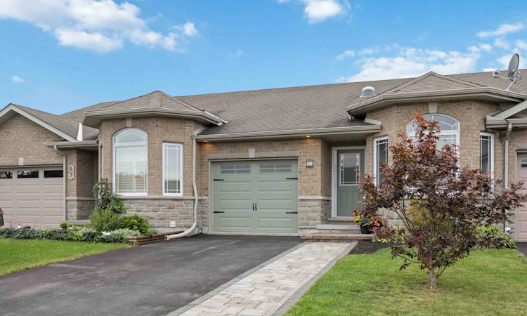 12 Ward Drive