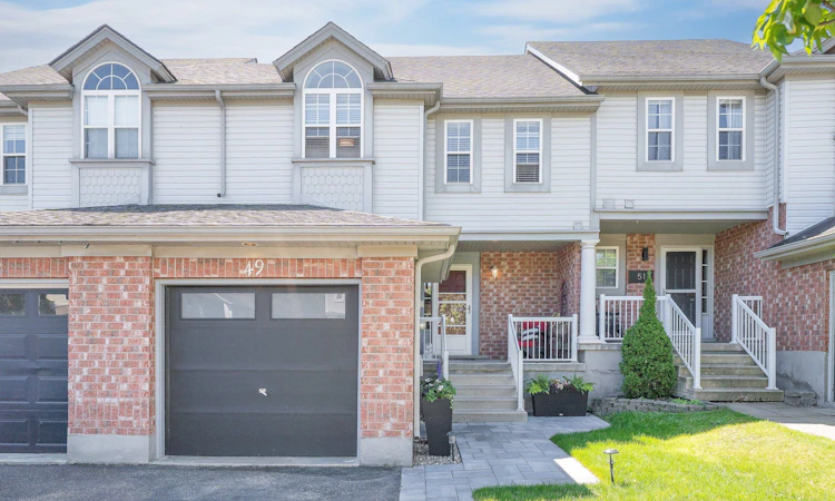 49 Elma Place
