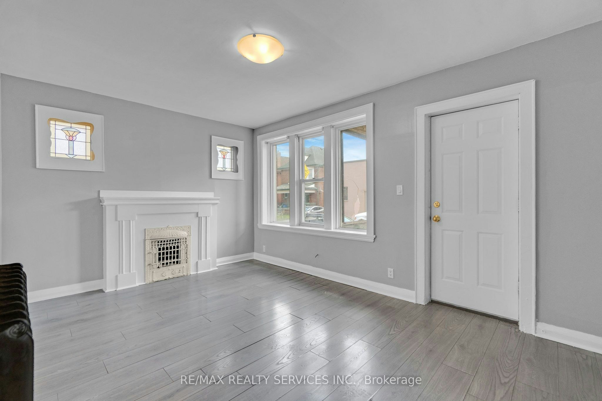 8-5 Fairholt Road N, Hamilton, ON, L8M 2S9 - 3