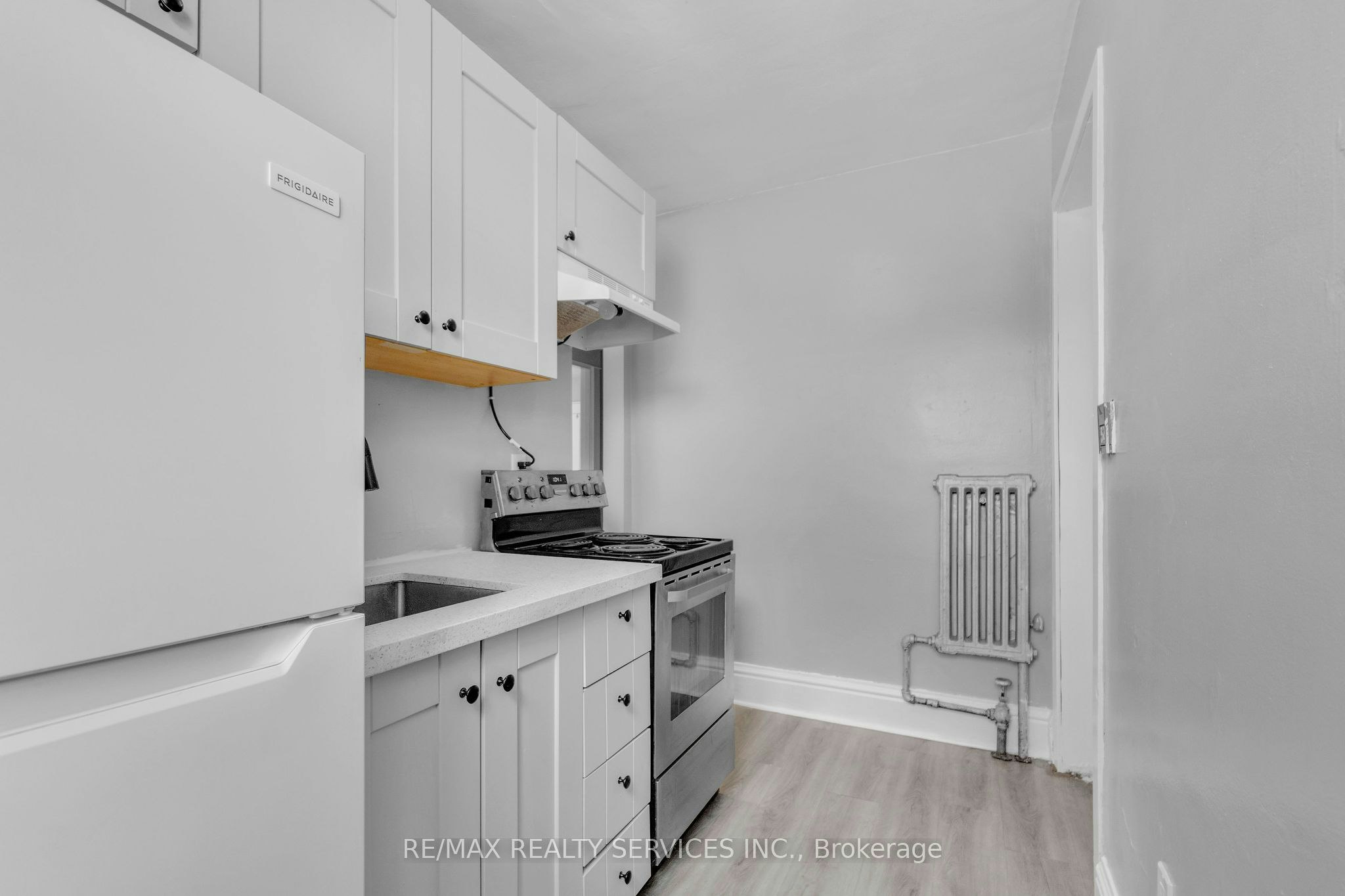 8-5 Fairholt Road N, Hamilton, ON, L8M 2S9 - 11