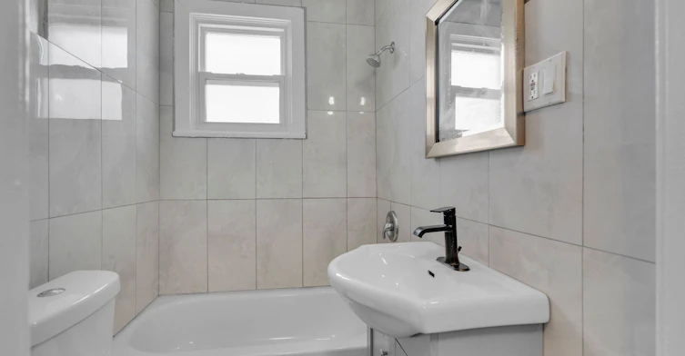 8-5 Fairholt Road N, Hamilton, ON, L8M 2S9 - 15