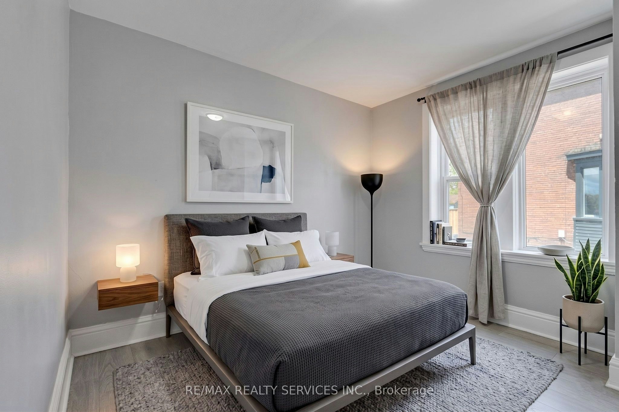 8-5 Fairholt Road N, Hamilton, ON, L8M 2S9 - 12