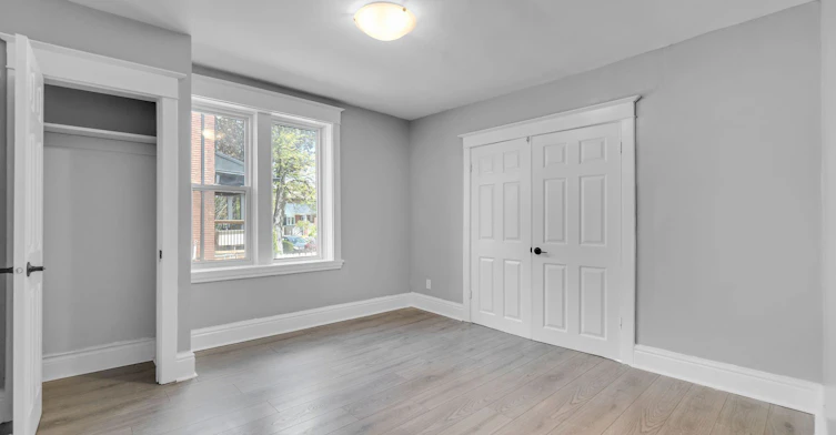 8-5 Fairholt Road N, Hamilton, ON, L8M 2S9 - 8