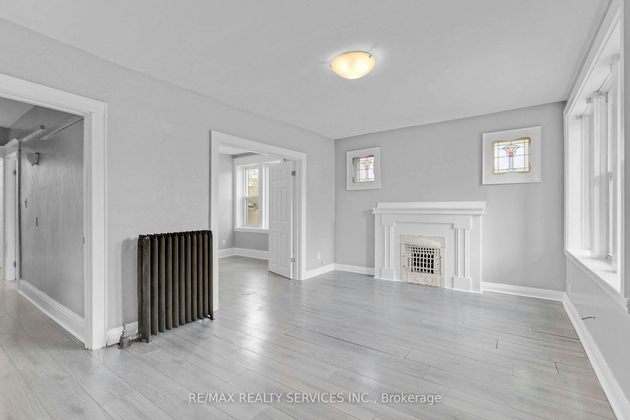 8-5 Fairholt Road N, Hamilton, ON, L8M 2S9 - 2
