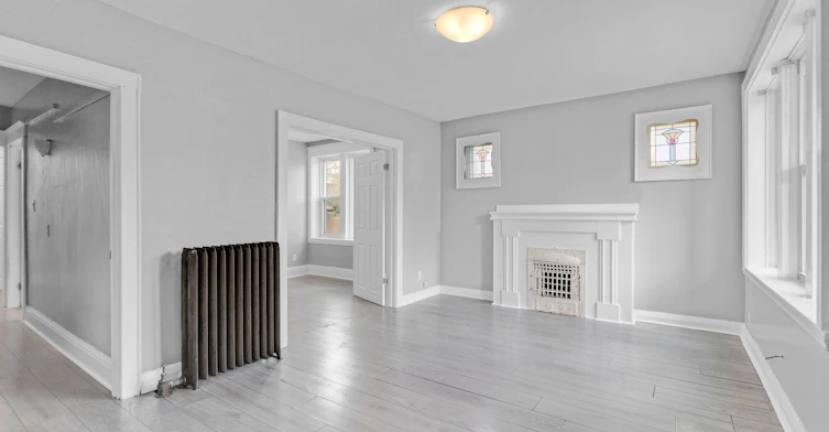 8-5 Fairholt Road N, Hamilton, ON, L8M 2S9 - 2