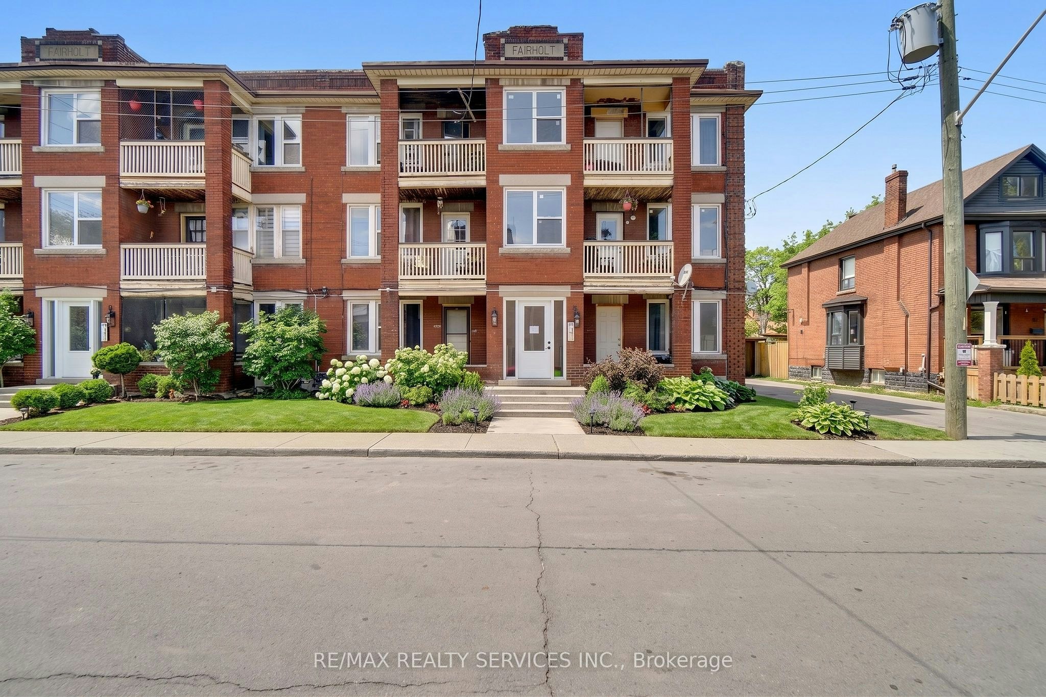 8-5 Fairholt Road N, Hamilton, ON, L8M 2S9 - 21
