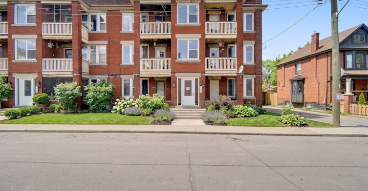 8-5 Fairholt Road N, Hamilton, ON, L8M 2S9 - 21