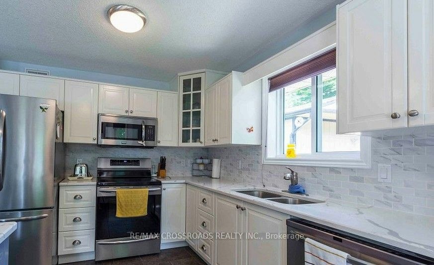 Main Floor-39 Reid Street, Quinte West, ON, K8V 5V8 - 6