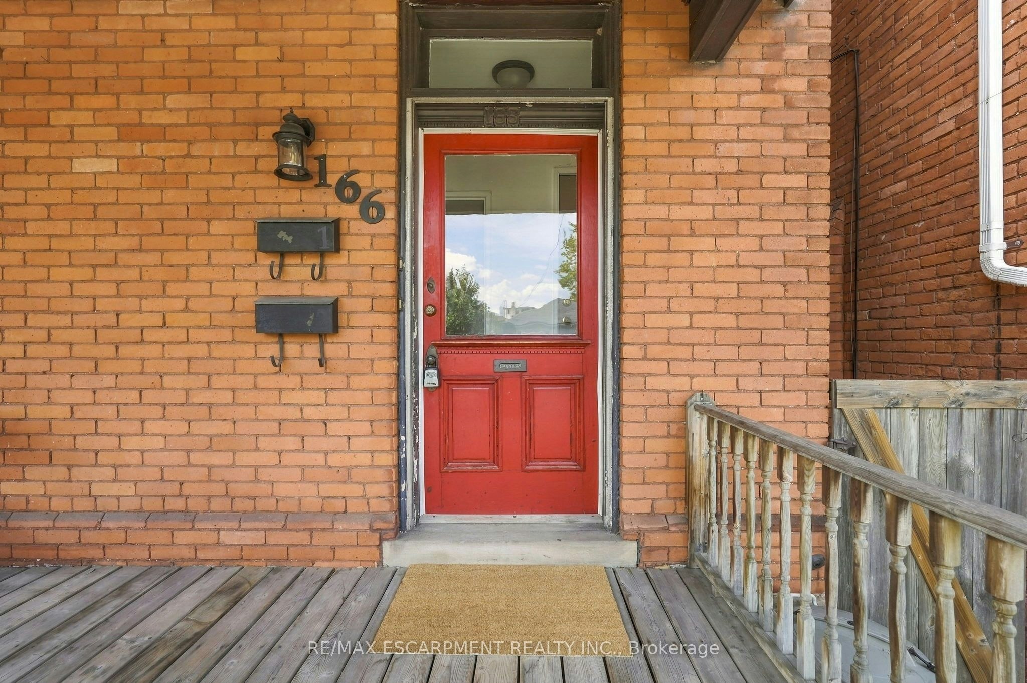 166 Emerald Street S - 2