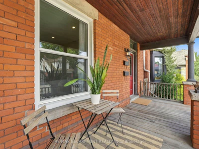 166 Emerald Street S - 3