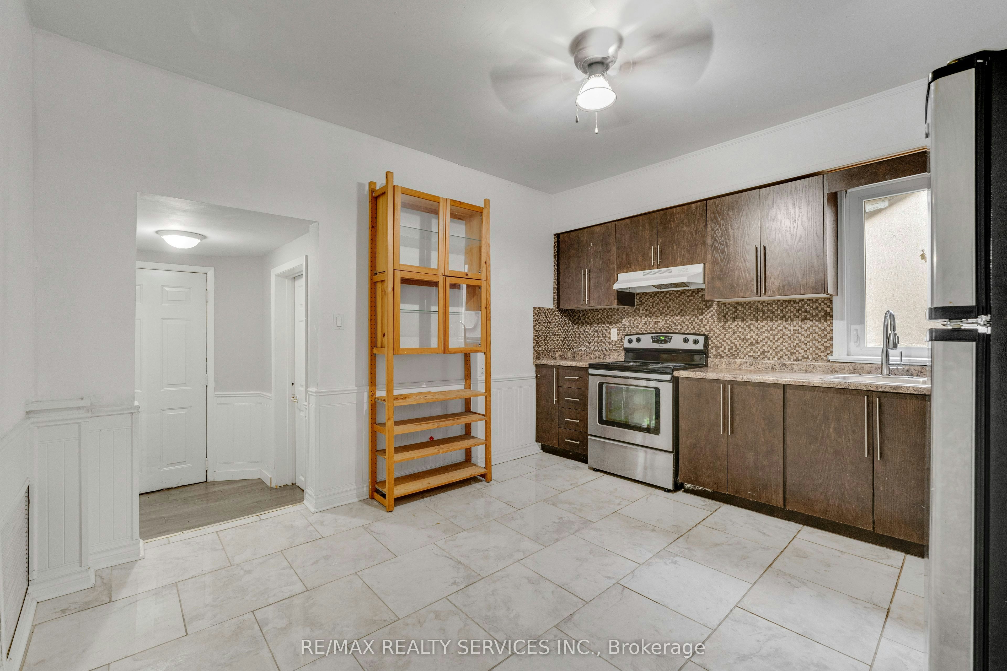 104 Hess Street S, Hamilton, ON, L8P 3N5 - 13