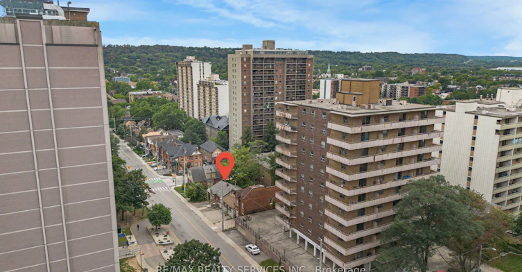 104 Hess Street S, Hamilton, ON, L8P 3N5 - 32