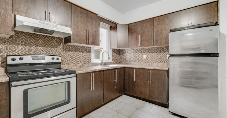 104 Hess Street S, Hamilton, ON, L8P 3N5 - 14