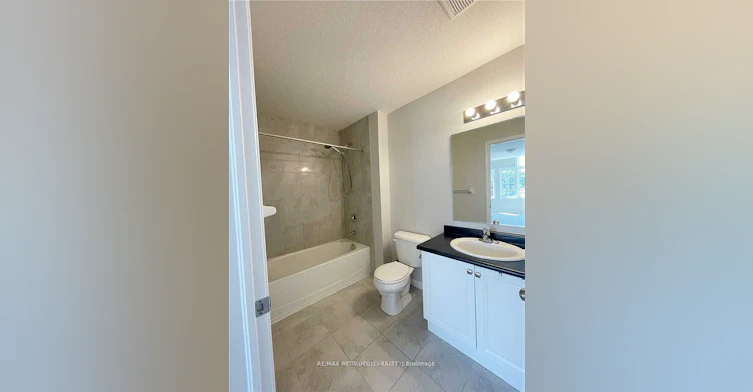 668 Blair Creek Drive, Kitchener, ON, N2P 0E7 - 9