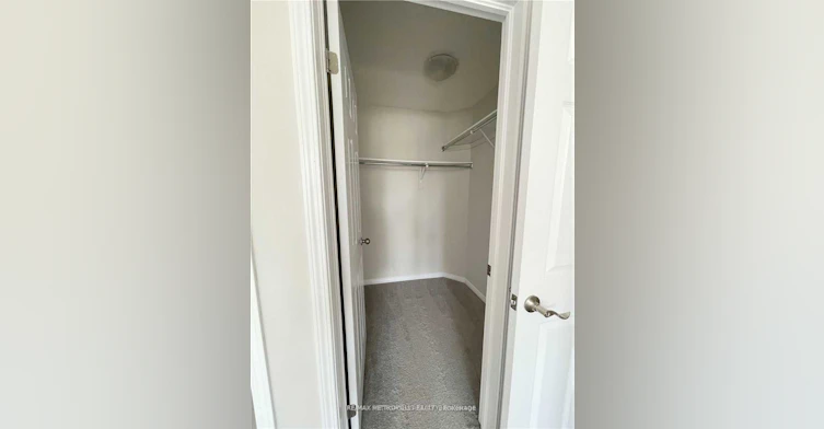 668 Blair Creek Drive, Kitchener, ON, N2P 0E7 - 10