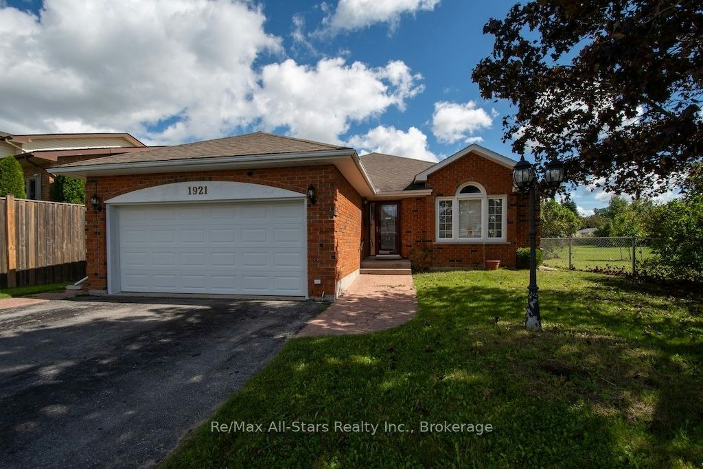1921 Mapleridge Drive, Peterborough, ON, K9K 1R1