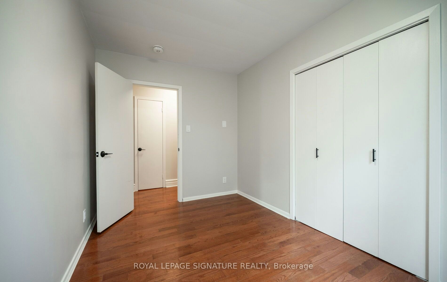 16 Eleanor (Upper Level) Court, Guelph, ON, N1E 1S8 - 32