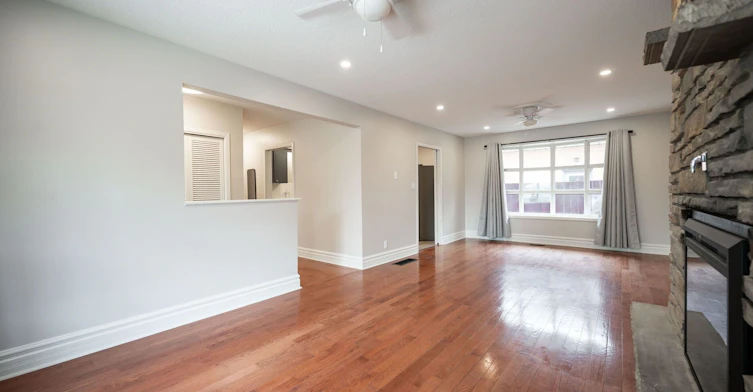 16 Eleanor (Upper Level) Court, Guelph, ON, N1E 1S8 - 14