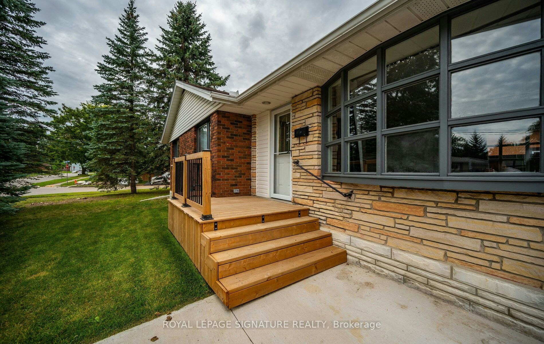 16 Eleanor (Upper Level) Court, Guelph, ON, N1E 1S8 - 7