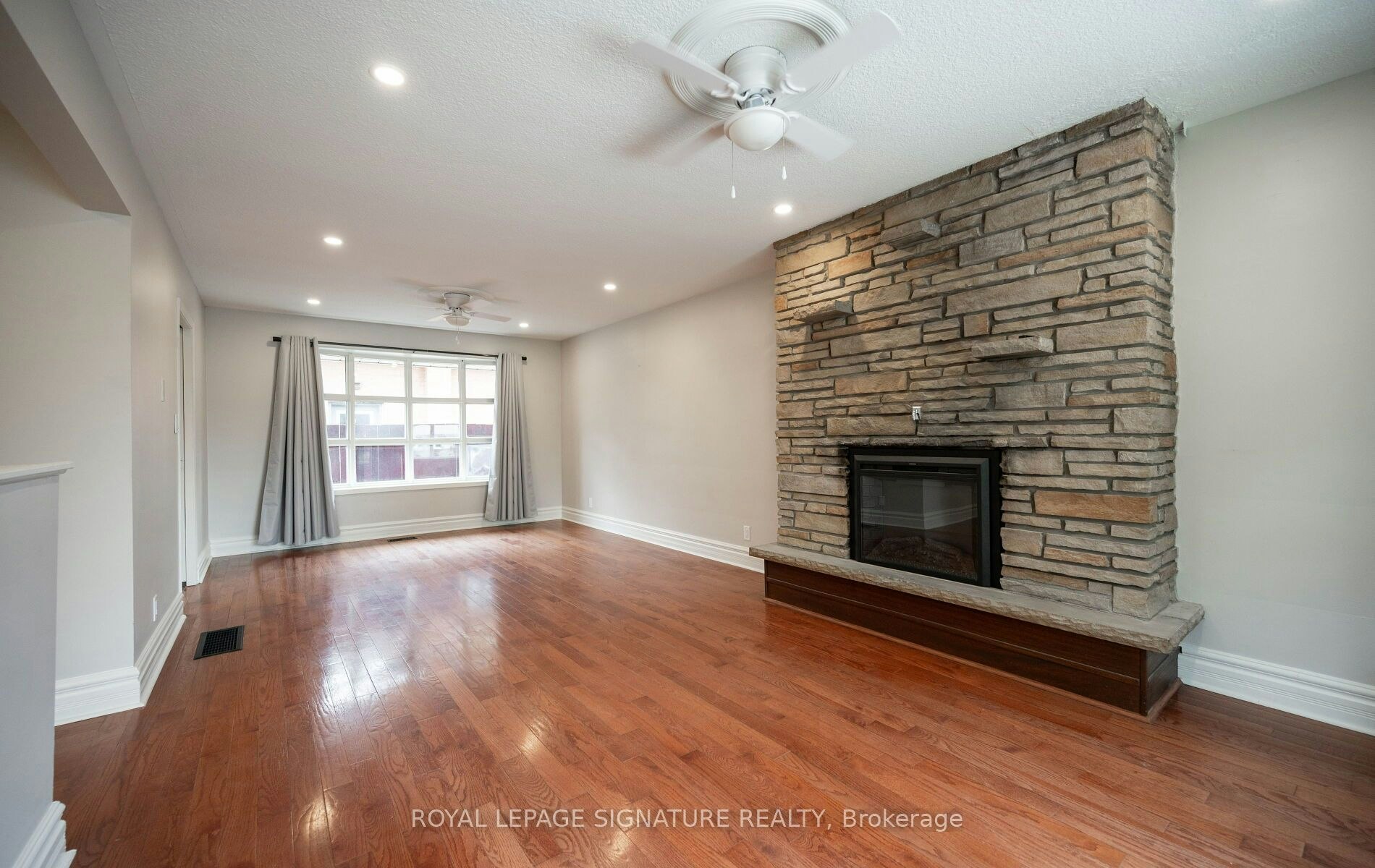 16 Eleanor (Upper Level) Court, Guelph, ON, N1E 1S8 - 13