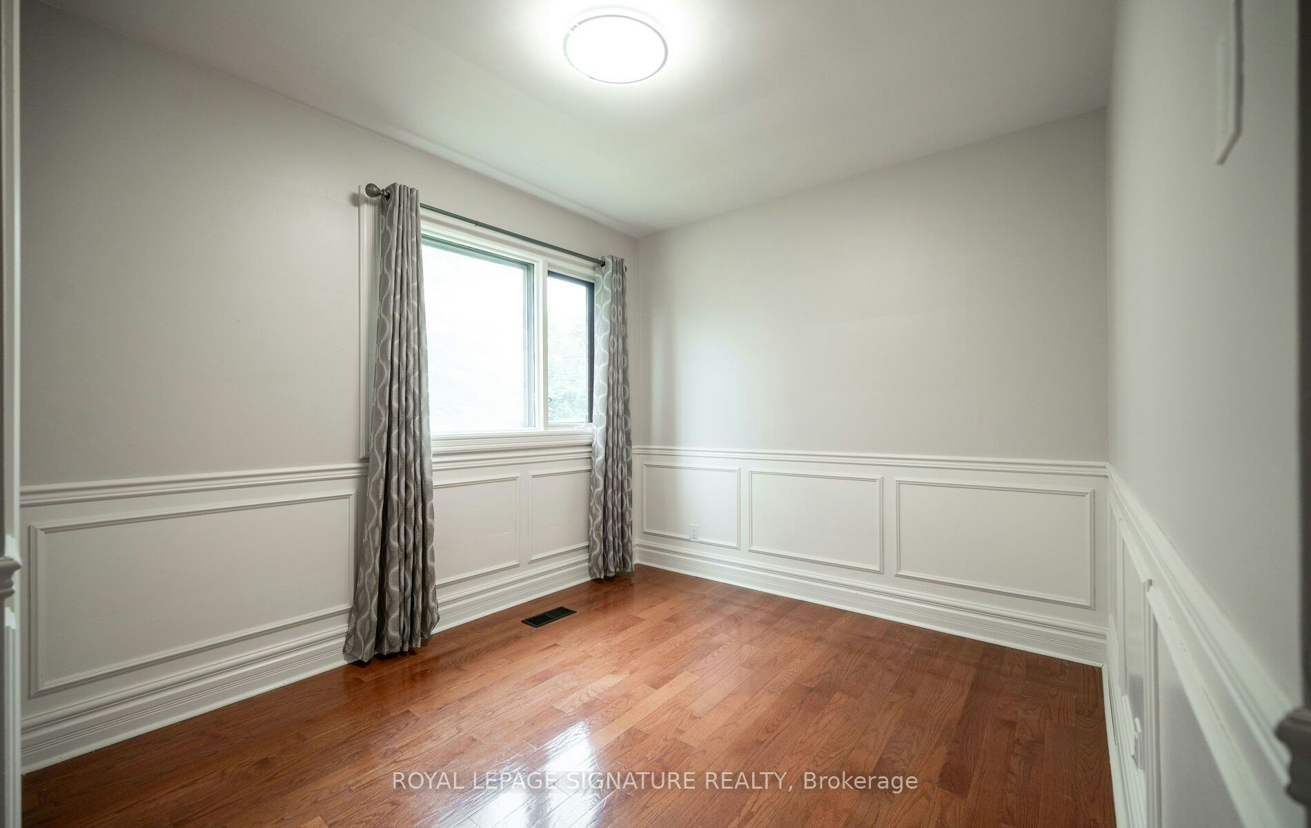 16 Eleanor (Upper Level) Court, Guelph, ON, N1E 1S8 - 33