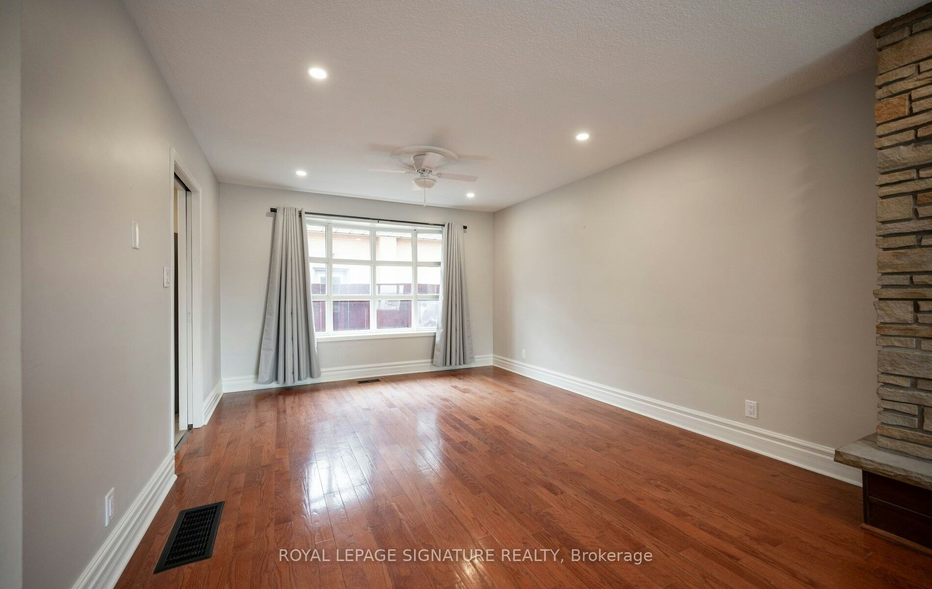 16 Eleanor (Upper Level) Court, Guelph, ON, N1E 1S8 - 16