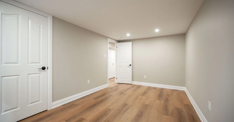 16 Eleanor (Lower Level) Court, Guelph, ON, N1E 1S8 - 18