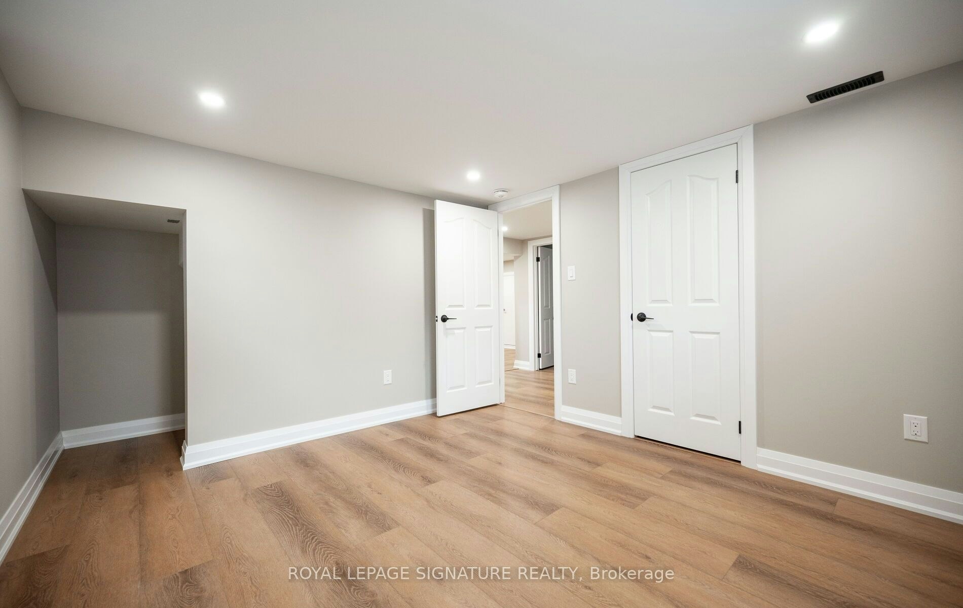 16 Eleanor (Lower Level) Court, Guelph, ON, N1E 1S8 - 21