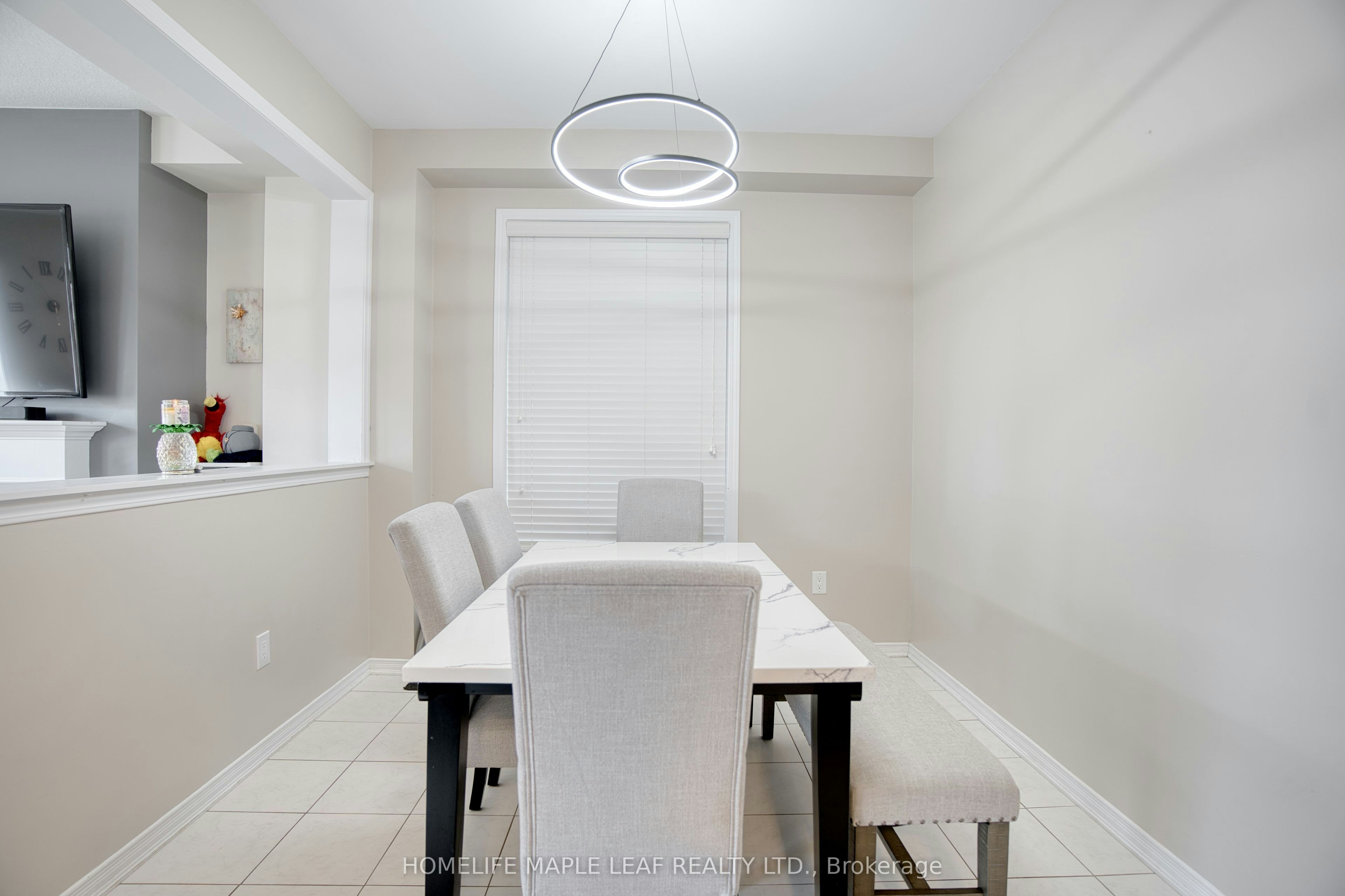232 Bedrock Drive S, Hamilton, ON, L8J 0M2 - 8