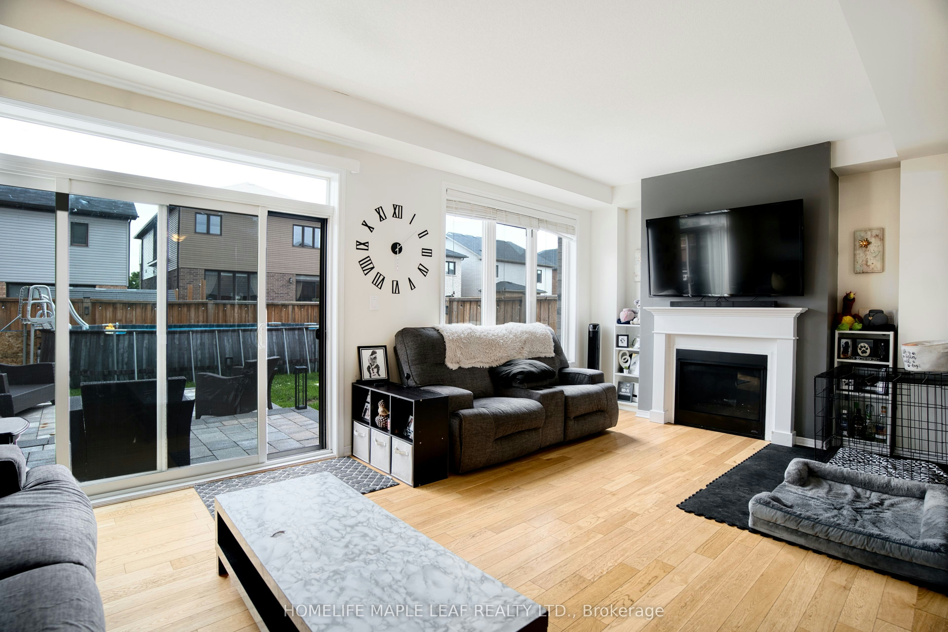232 Bedrock Drive S, Hamilton, ON, L8J 0M2 - 11