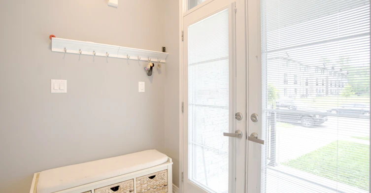 232 Bedrock Drive S, Hamilton, ON, L8J 0M2 - 4