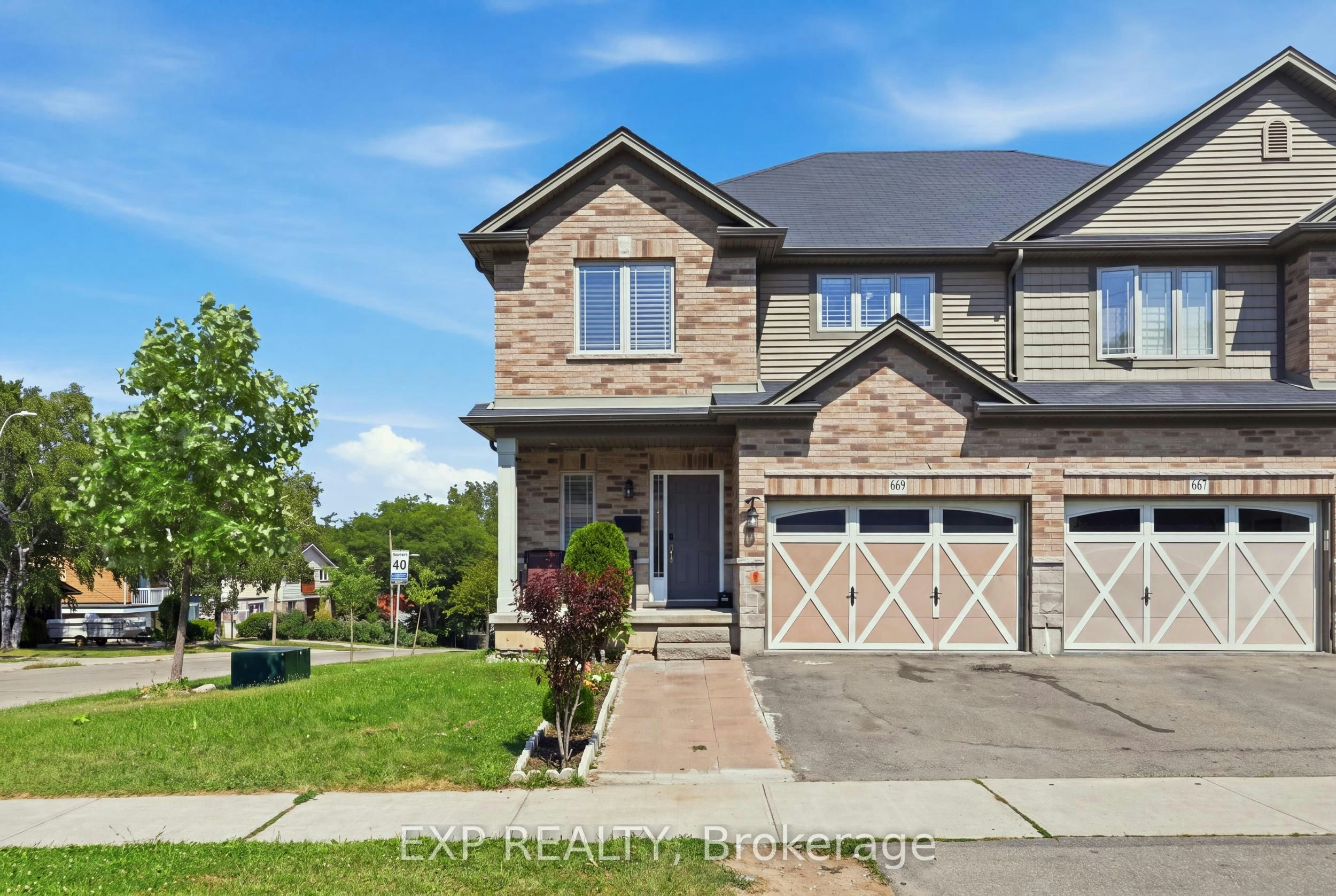 665 Greenhill Avenue N, Hamilton, ON, L8K 6E2