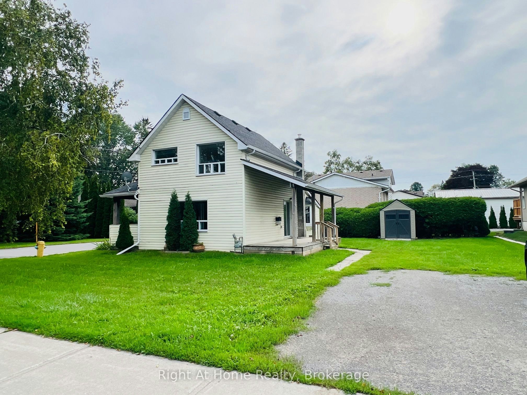 26 Chapel Street, Brighton, ON, K0K 1H0