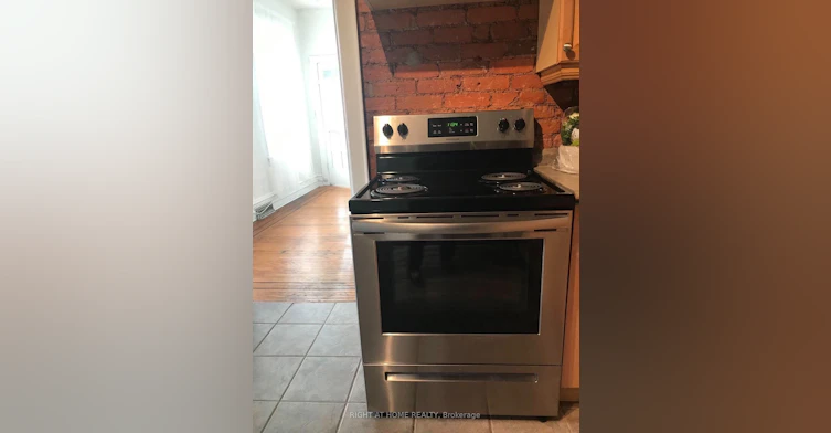 57 Locke Street S, Hamilton, ON, L8P 4A2 - 6