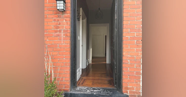 57 Locke Street S, Hamilton, ON, L8P 4A2 - 2