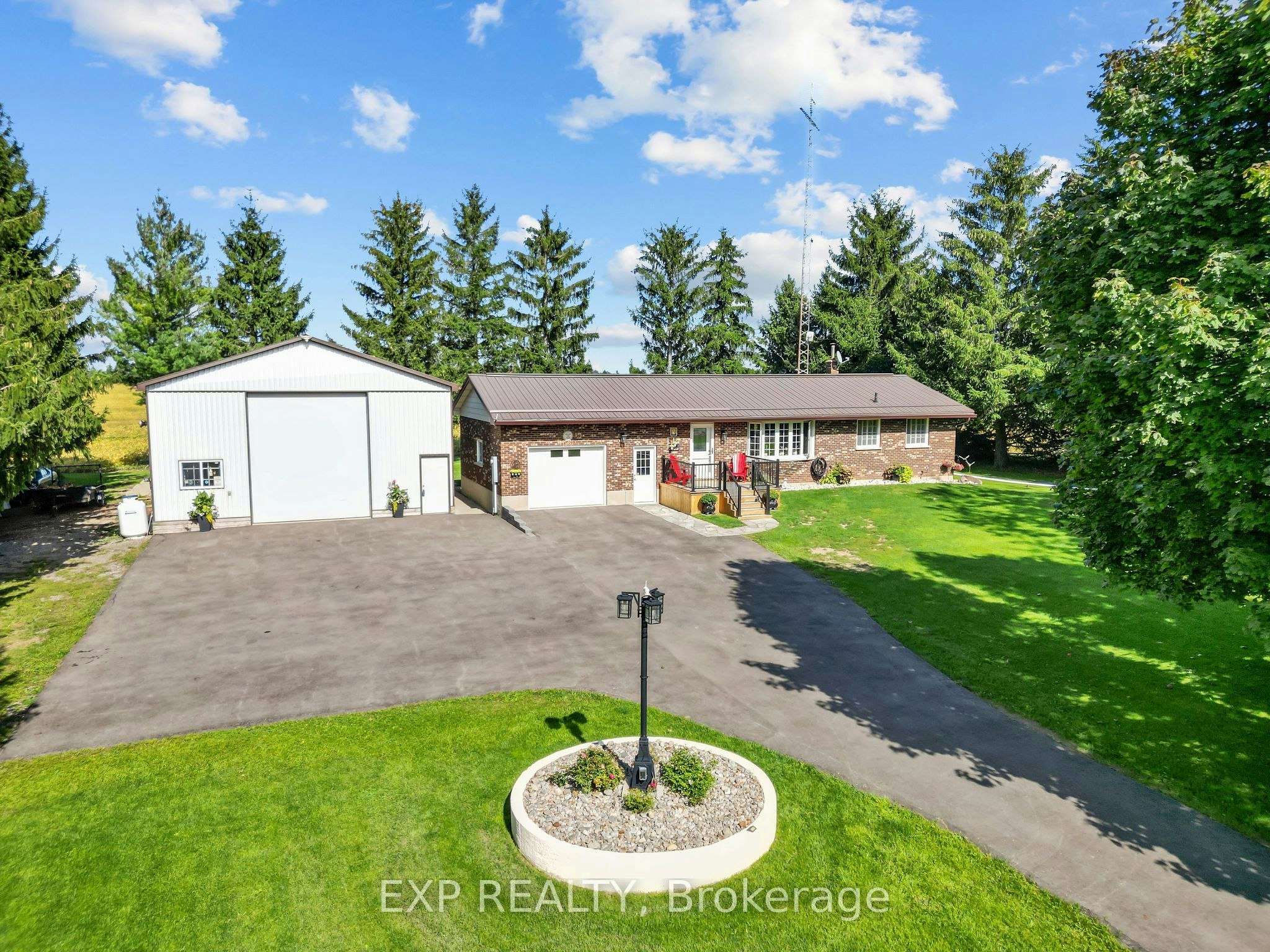 25574 Nairn Road, Komoka, ON, N0M 1P0