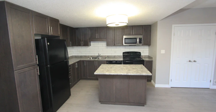 G-243 Rachel Crescent, Kitchener, ON, N2R 0E2 - 4