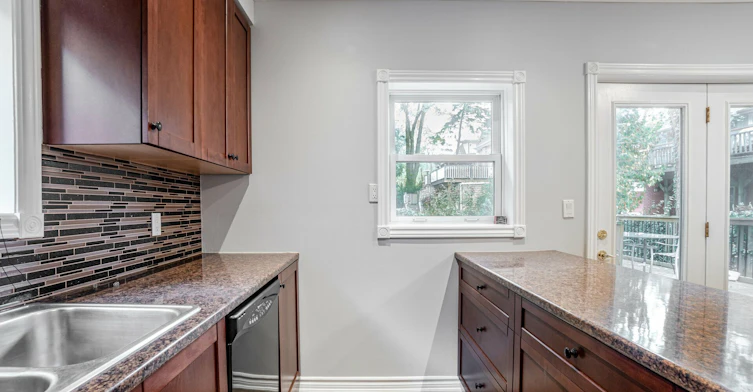 Lower-267 Aberdeen Avenue, Hamilton, ON, L8P 2R2 - 19