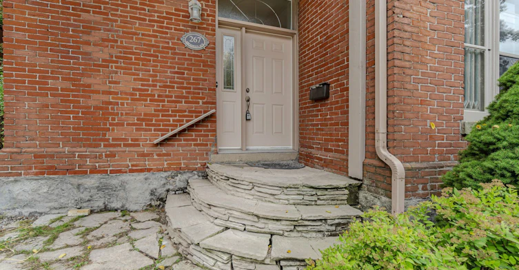 Lower-267 Aberdeen Avenue, Hamilton, ON, L8P 2R2 - 4