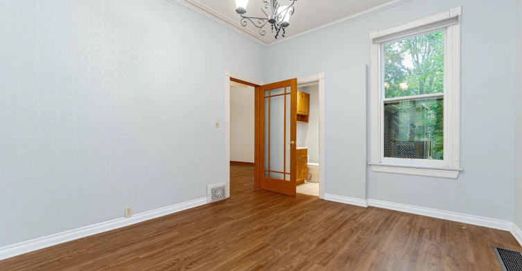 Lower-267 Aberdeen Avenue, Hamilton, ON, L8P 2R2 - 11