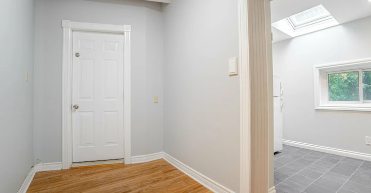 Lower-267 Aberdeen Avenue, Hamilton, ON, L8P 2R2 - 25