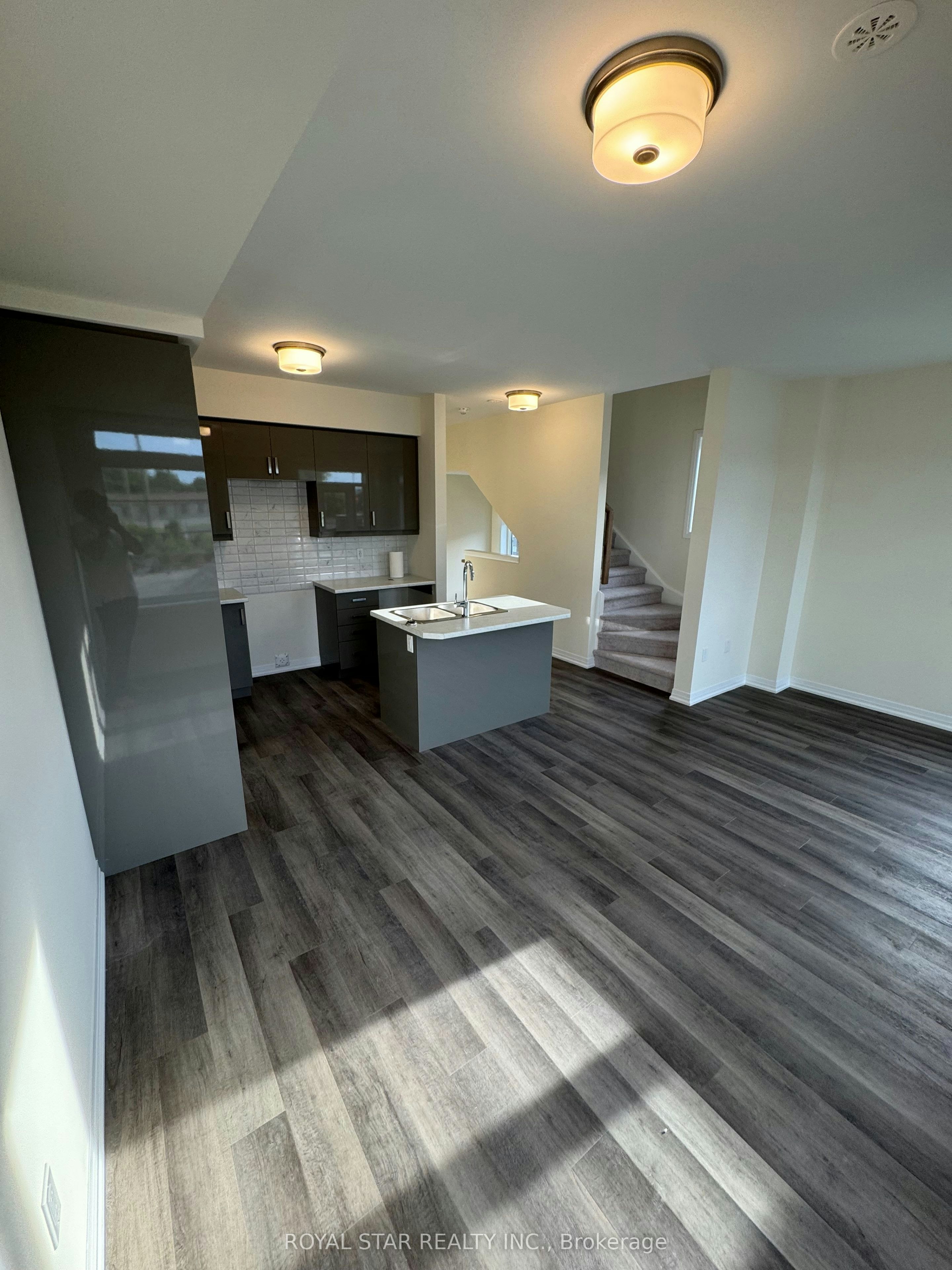 660 Colborne Street, Brantford, ON, N3T 0Y7 - 20