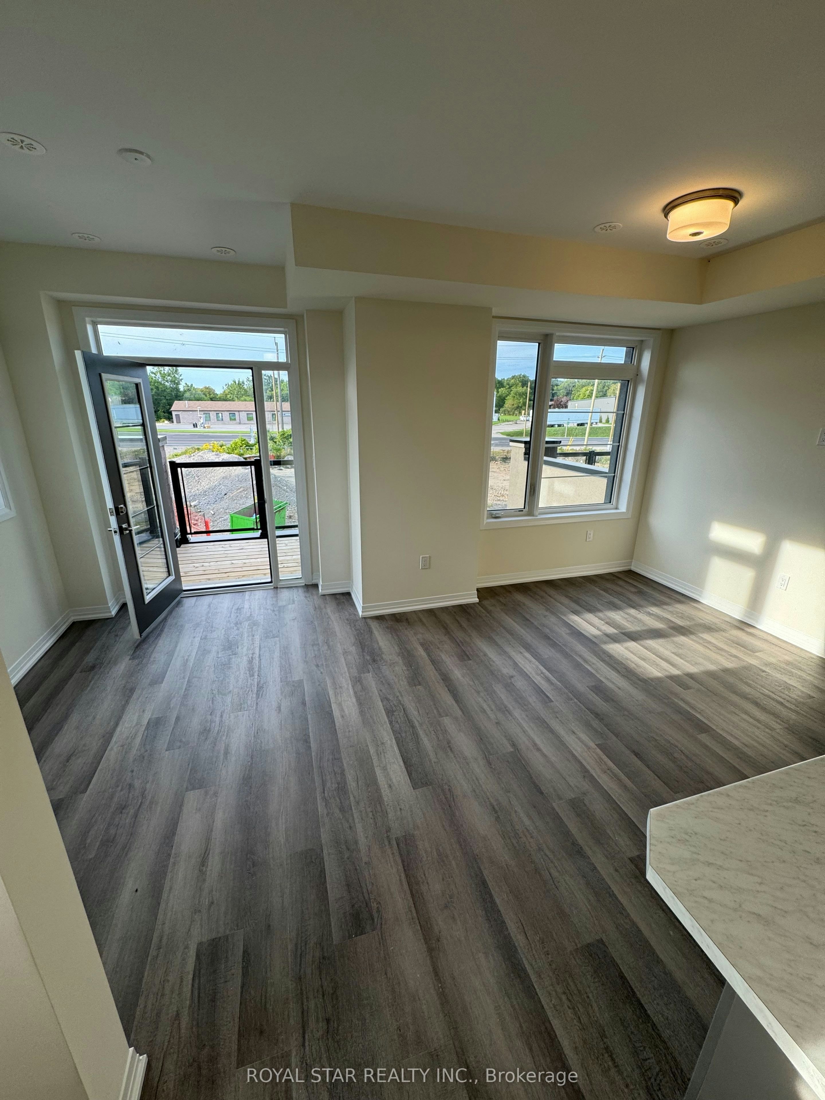 660 Colborne Street, Brantford, ON, N3T 0Y7 - 19