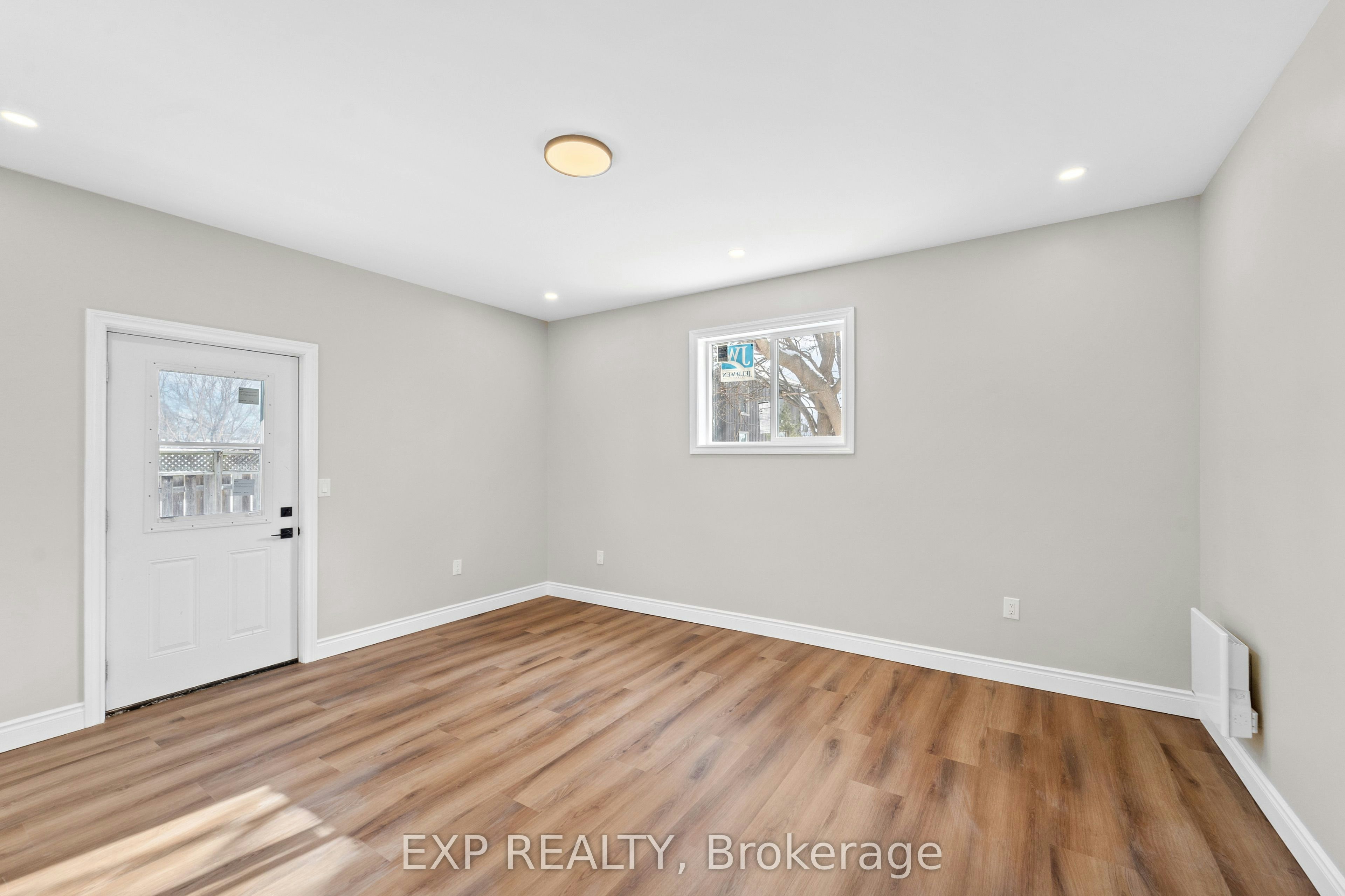 Unit B-81 St Charles Street, Belleville, ON, K8P 2W5 - 2